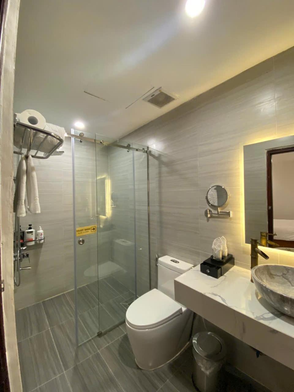 A25 Hotel - 14 Ho Huan Nghiep Thành Pho Ho Chí Minh Esterno foto